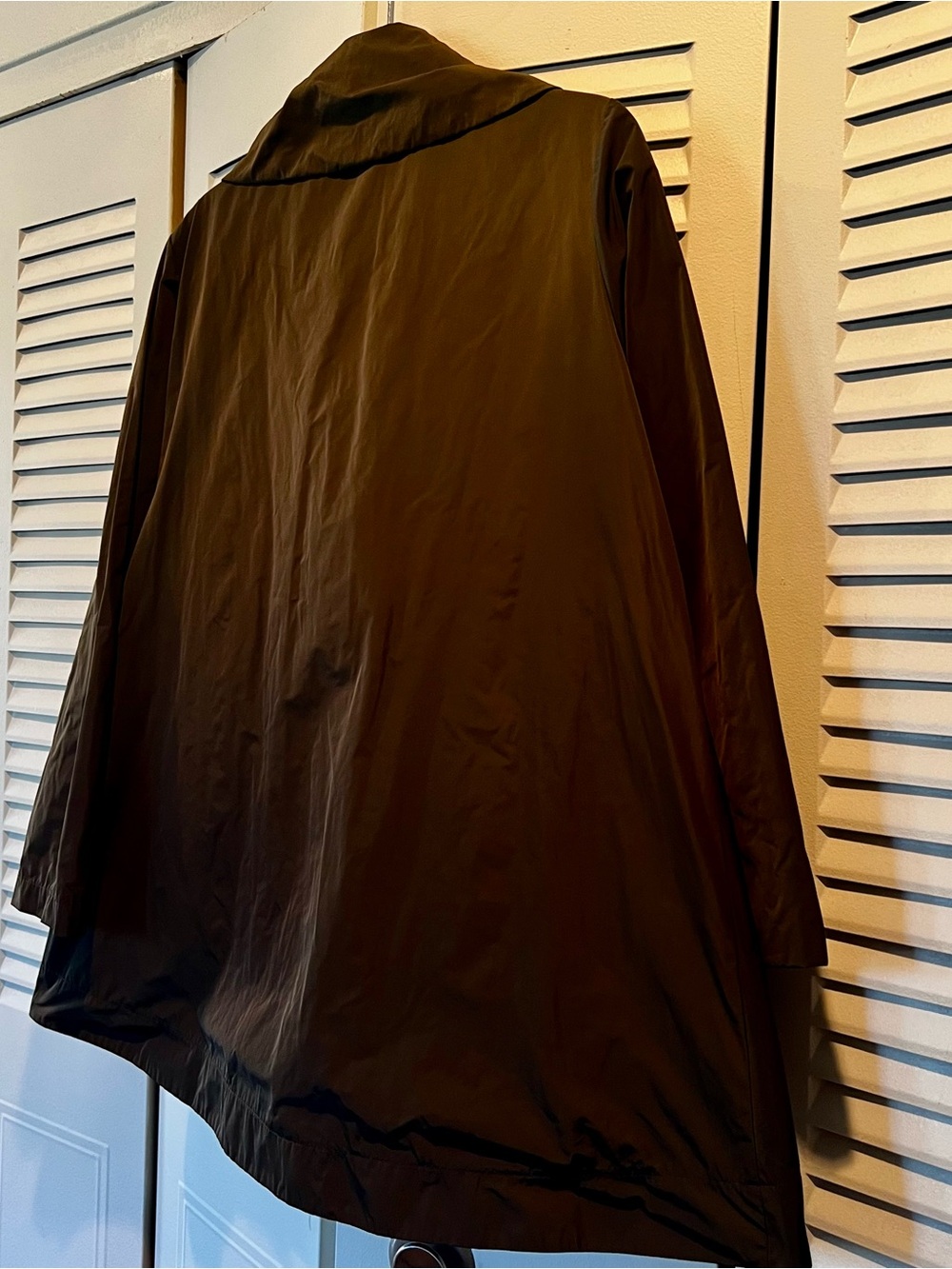 Women's Olive Lightweight Jacket Shirt - Picture 7 of 7